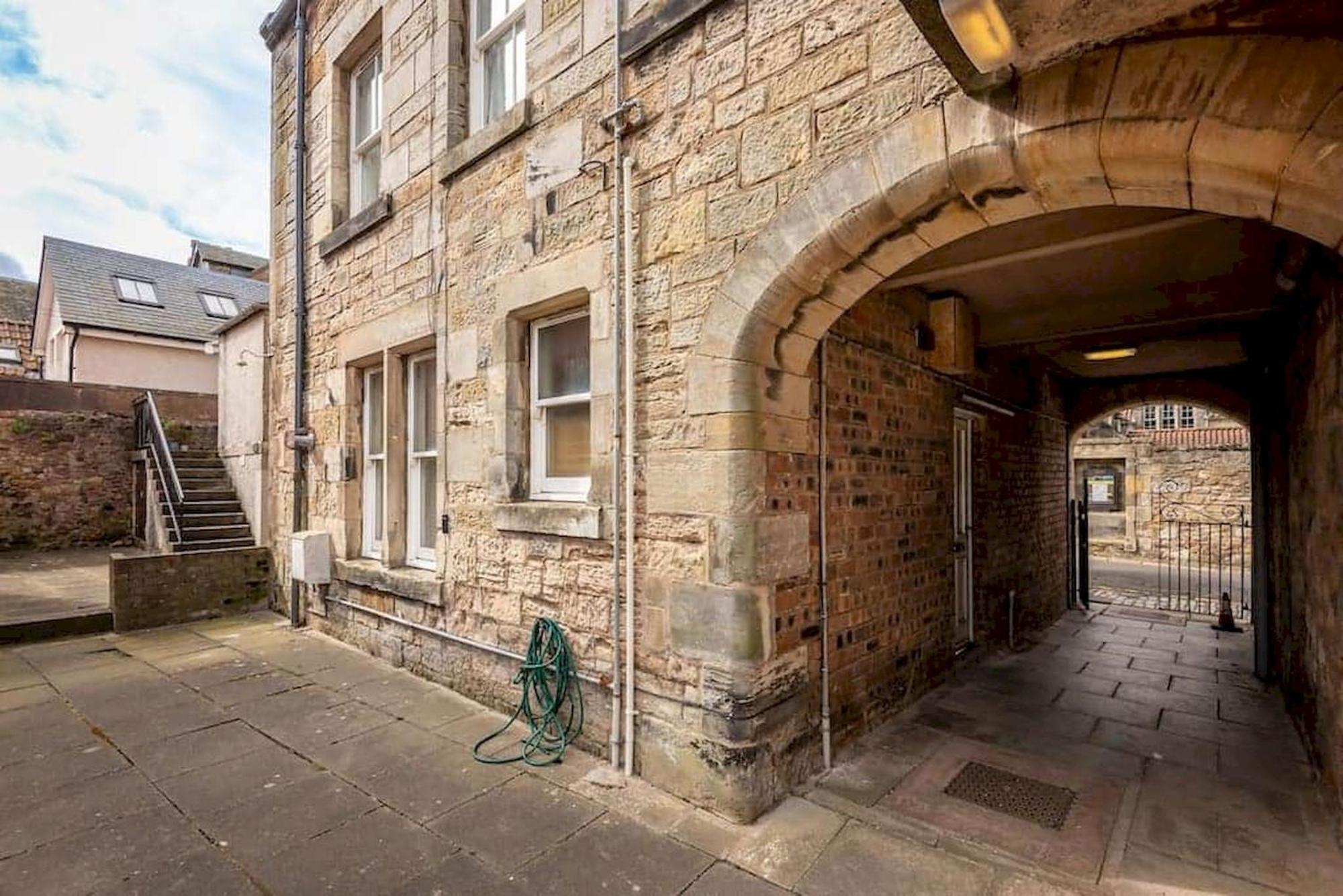 セント・アンドルーズCastle Loftアパートメント エクステリア 写真